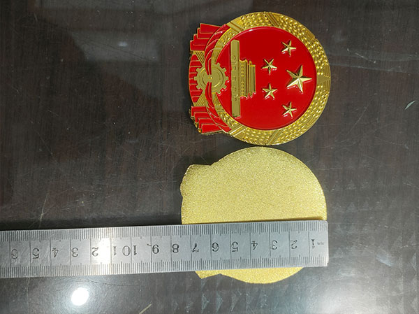 国徽定制服务商的选择标准-158